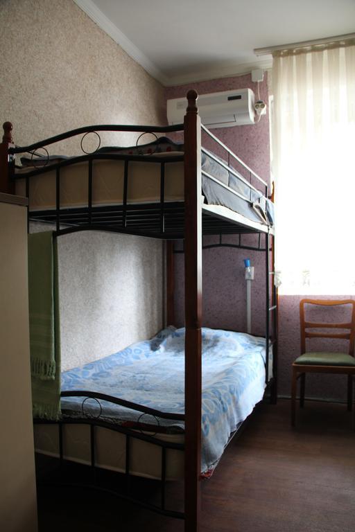 Hostel Retro Batumi Room photo