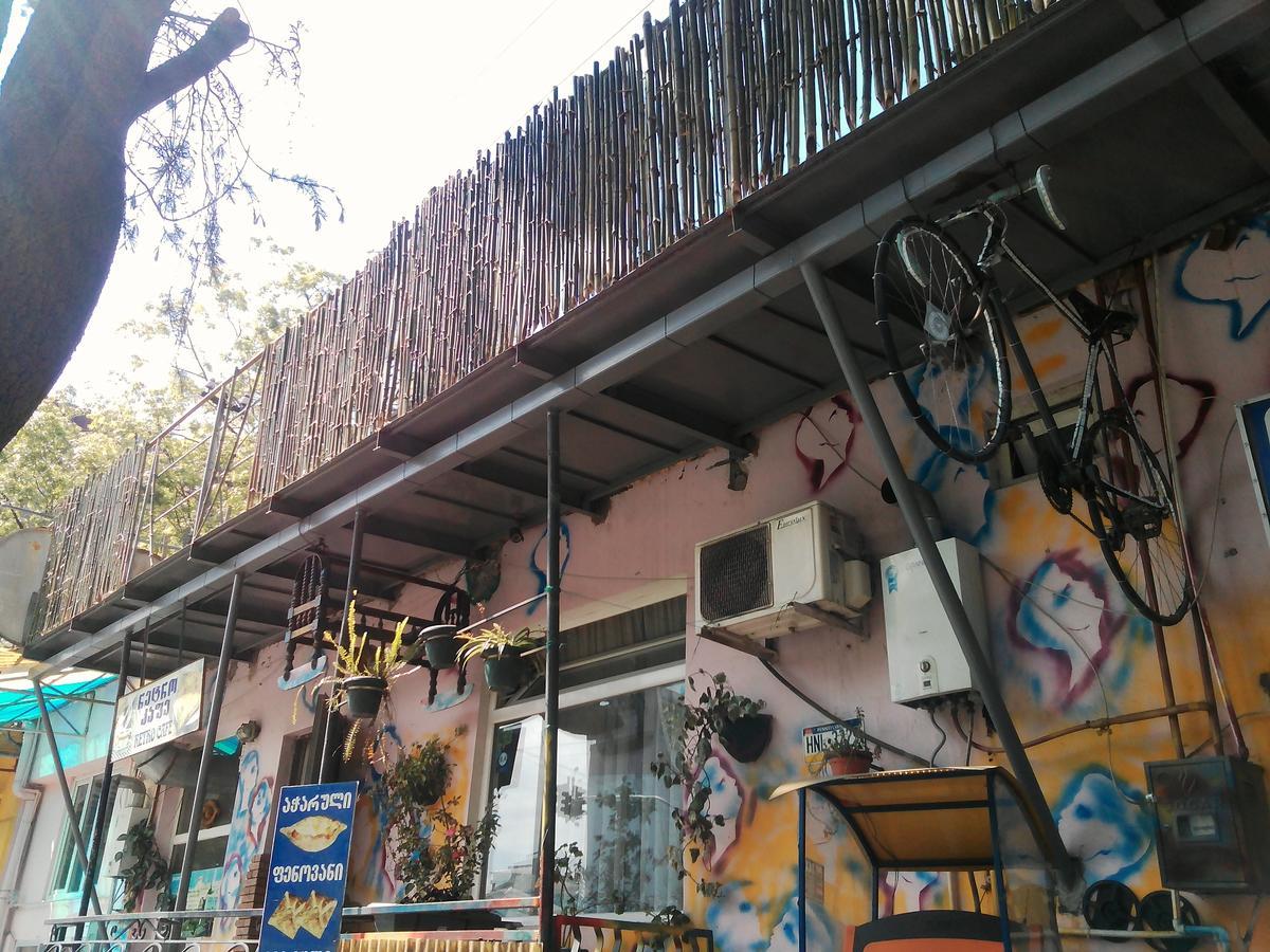 Hostel Retro Batumi Exterior photo